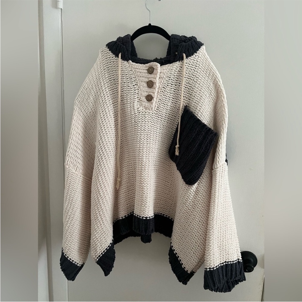 NWOT POL "A New Leaf" Colorblock Knit Hoodie Size Large - Picture 3 of 6